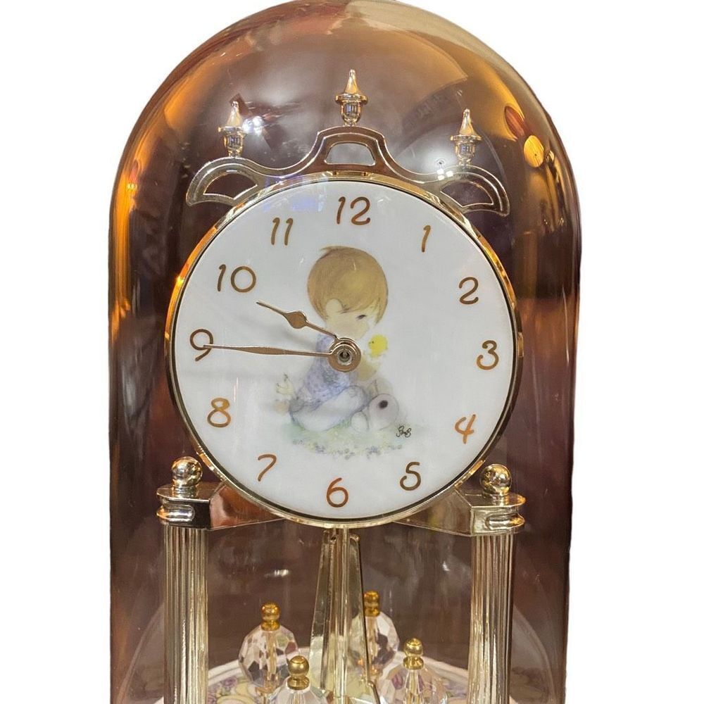 Vintage Precious Moments I Believe in Miracles Porcelain Glass Dome Clock - Picture 3 of 10
